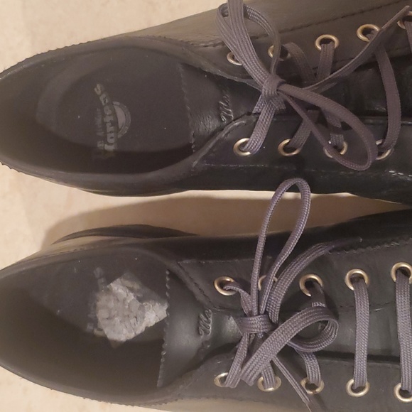 Dr. Marten's Air Walks - Picture 4 of 4